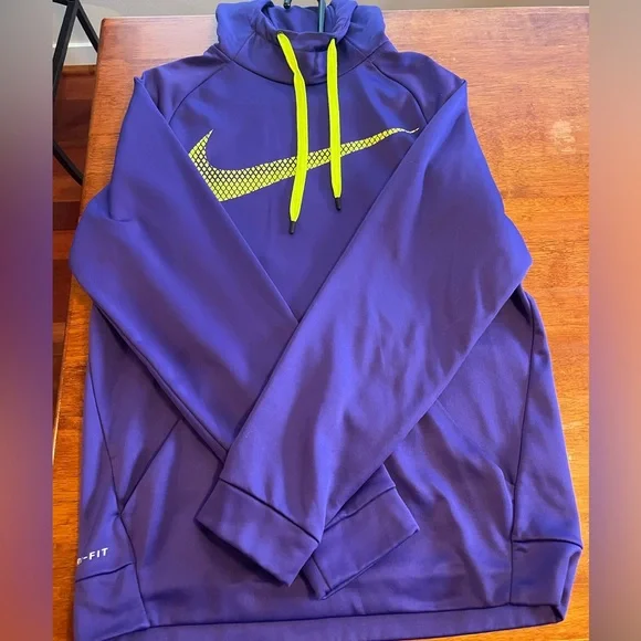 Nike pullover hoodie - Picture 6 of 6